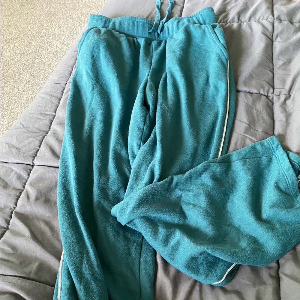 Super comfortable sweats!